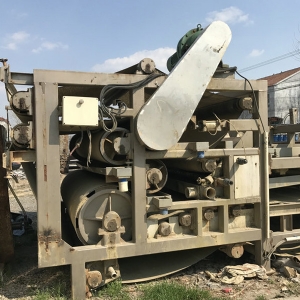 過(guò)濾機(jī)